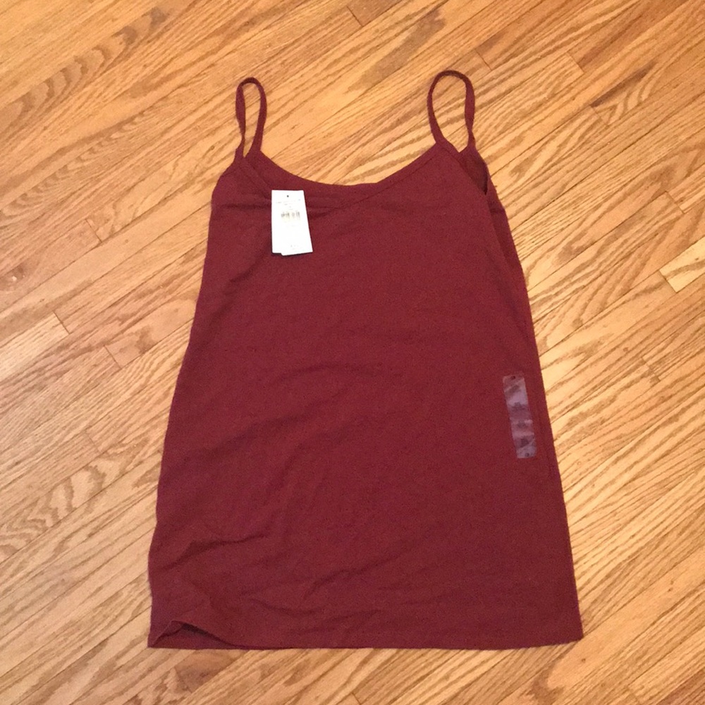 NWT burgundy BKE tank top